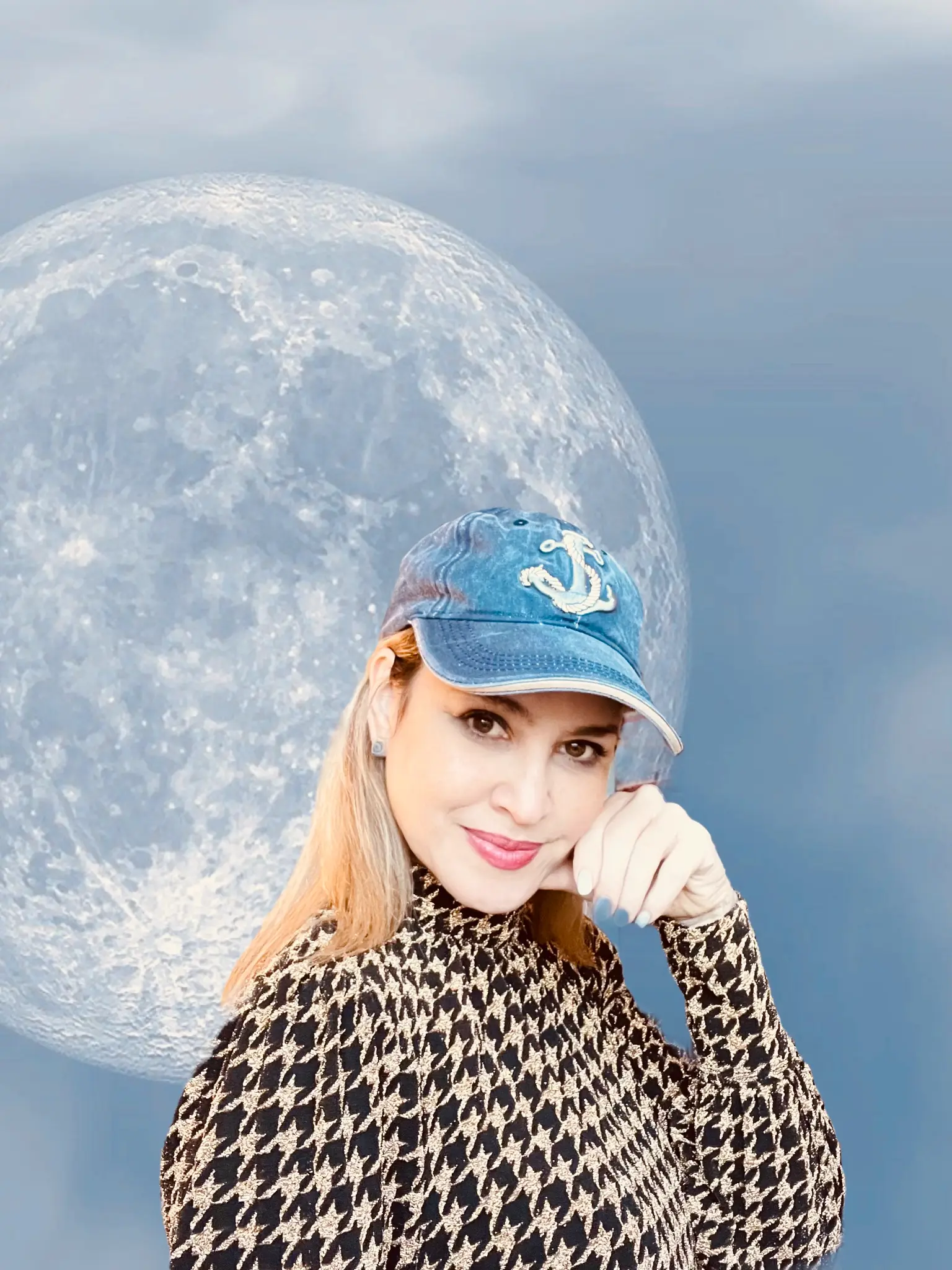 Isabelita Castilho, author of Psychological Prisons and consciousness coach